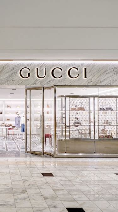 Gucci store atlanta